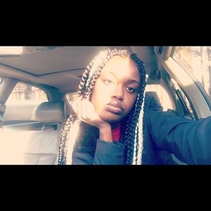 Meet your Posher, Deborah